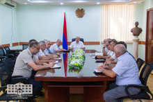 ՀՀ Տավուշի մարզպետ Հայկ Ղալումյանն աշխատանքային խորհրդակցություն է անցկացրել ՀՀ Տավուշի մարզպետ Հայկ Ղալումյանն աշխատանքային խորհրդակցություն է անցկացրել