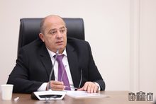 ՀՀ Տավուշի մարզպետ Հայկ Ղալումյանը մասնակցել է Ազգային ժողովի Տարածքային կառավարման, տեղական ինքնակառավարման, գյուղատնտեսության և շրջակա միջավայրի պահպանության, ինչպես նաև Ֆինանսավարկային և