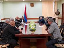 Տավուշի մարզպետի տեղակալ Նարեկ Ղուշչյանն ընդունել է ձիթապտղի վերամշակմամբ զբաղվող &laquo;Նիկոլա Ինթերնեյշնլ Արմենիա&raquo; ընկերության հիմնադիր տնօրեն Էդգար Խառատյանին