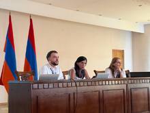 Օգոստոսի 25-ին Տավուշի մարզպետի աշխատակազմում տեղի ունեցավ հանդիպում Առողջության համընդհանուր ապահովագրության հիմնադրամի հետ պայմանագիր կնքած բժշկական կազմակերպությունների տնօրենների և պատաս